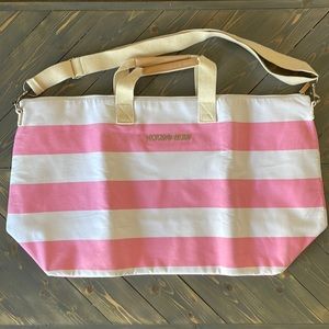 Victoria's Secret Tote bag